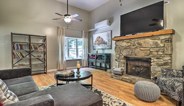 Family Cottage with Creekside Fire Pit Access!