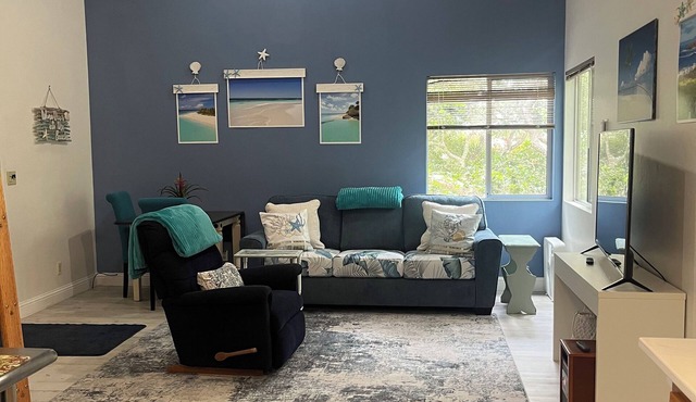 Family & dog-friendly cottage packed with amenities and perks!