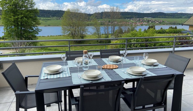 Family duplex 6 pers - lake & ski view Métabief