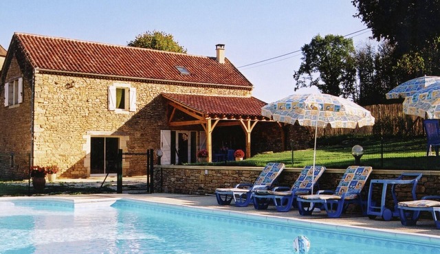 Family Escape in Dordogne