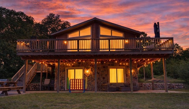 Family Escape with Games - 20 Min to Waterparks!