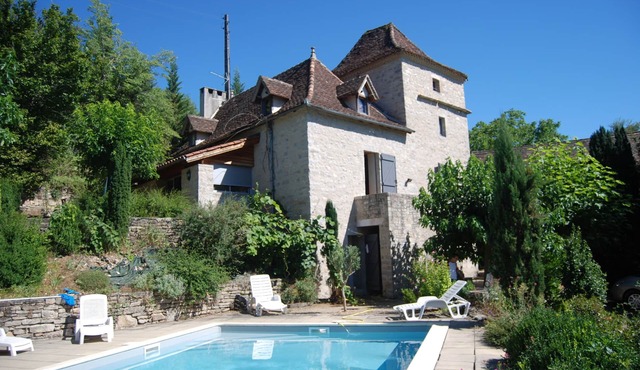 Family farm house completely restored 10x5 pool