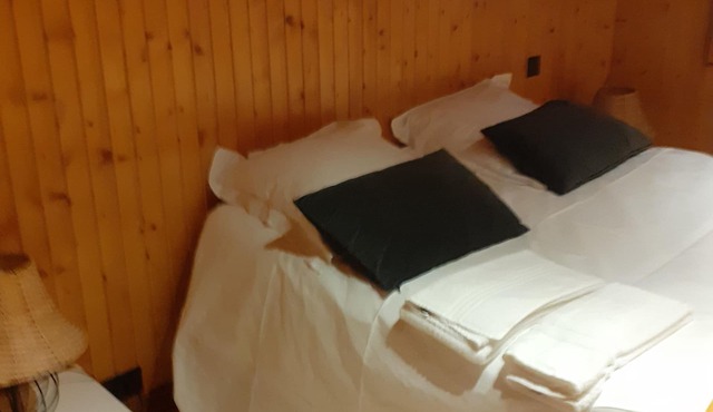 Family chalet 2 to 10 pers. CLIM & SAUNA. Between ANNECY and the ARAVIS