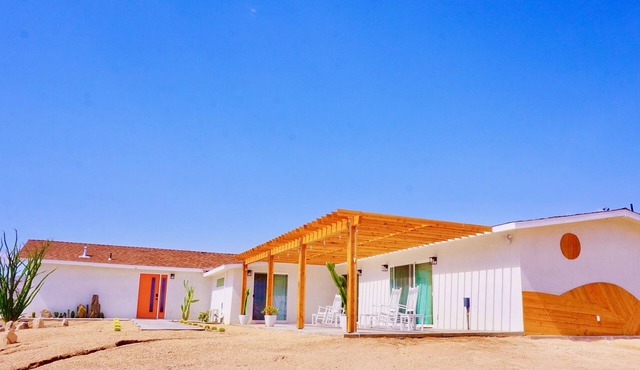 ☆ Family Friendly ☆ Incredible Views and Privacy ☆Pool☆Hot Tub☆Games Galore☆