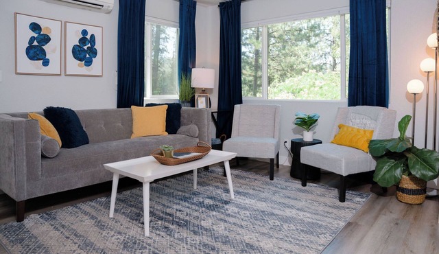 Family Friendly, 1st Apple Hill exit, Tahoe