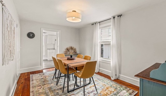 Family Friendly 2 Floor 2 BR Apt [Sunflower Stay]