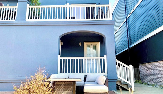 Family friendly, 2-bedroom condo in the center of Margate City, NJ