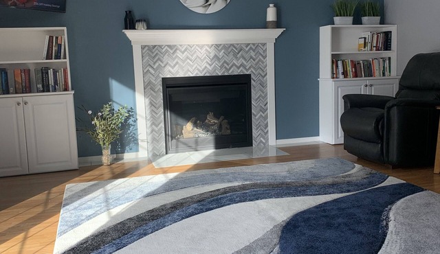 Family friendly 2100 sq ft home, sleeps 8 to 10, quiet Heights neighborhood.