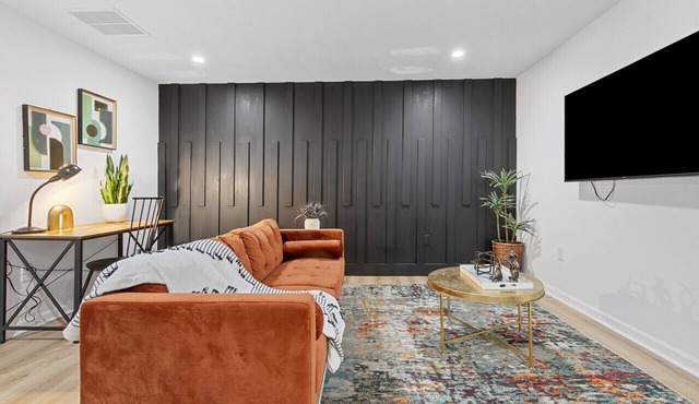 Family-Friendly 2BR Getaway