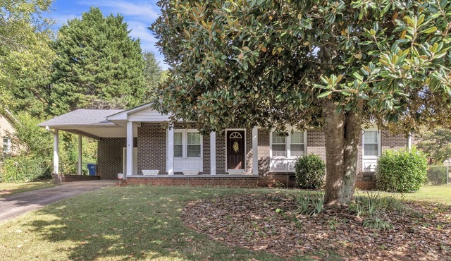 Family-Friendly 3/2 Home Near Prisma, Fenced Yard