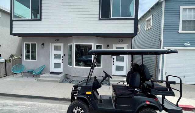 Family friendly 3 bedroom beach Getaway by the Bay. Ocean & bay seconds away.