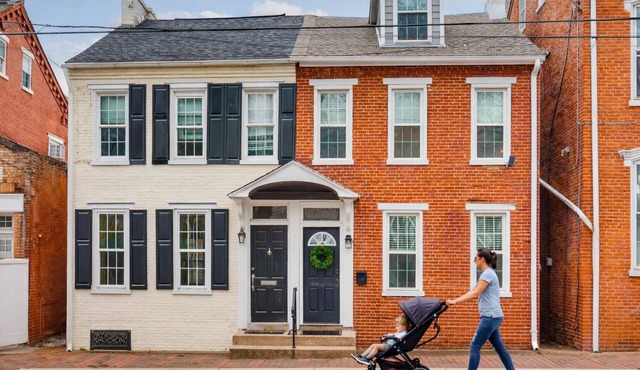 Family-Friendly 3 Level Home Near Downtown