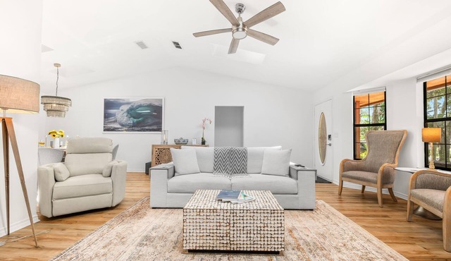 Family-Friendly 3BR Retreat – Space & Comfort