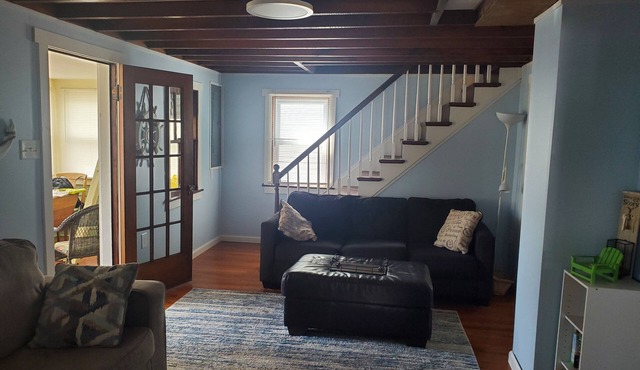 Family Friendly 4 Bedroom 2 Bath Shore House 7th House From The Beach!