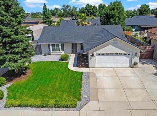 Family Friendly 4BR Home Near Parks & Dining