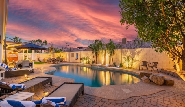 Family Friendly 4BR Retreat w/Heated Pool, Fire Pit – Near Downtown Gilbert