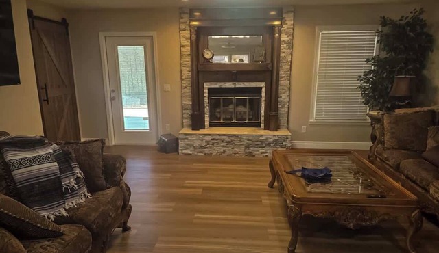 Family-Friendly 4BR Near Lake Eufaula w/Game Room