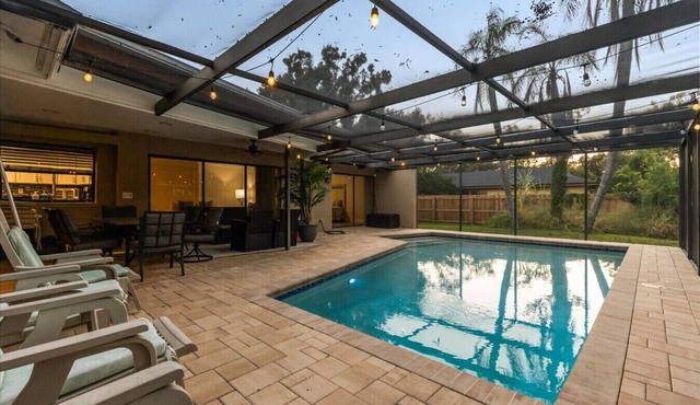 Family-Friendly 4BR Getaway Saltwater pool