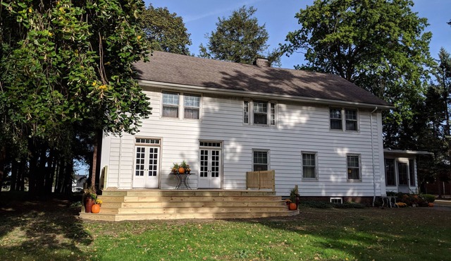 Family-friendly 5-Star Rated 19th Century Restored Mansion