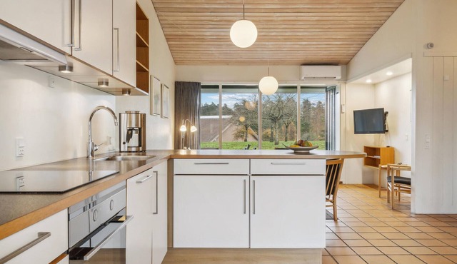 Family-friendly and cosy holiday home in the beautiful countryside north of Silkeborg.