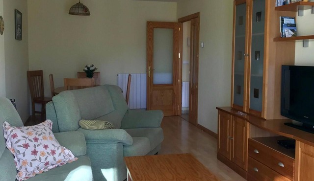 Family-Friendly Apartment with Pool, Balcony, and Parking in Jaca