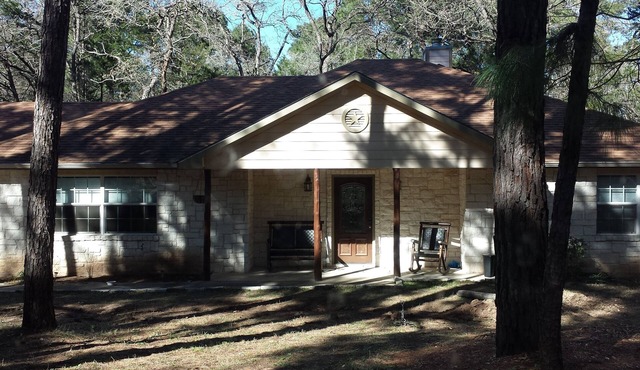 Family-Friendly Bastrop Retreat - Fenced Yard; Smoke-Free