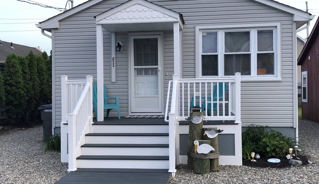 Family Friendly Beach House with Fenced in Yard!