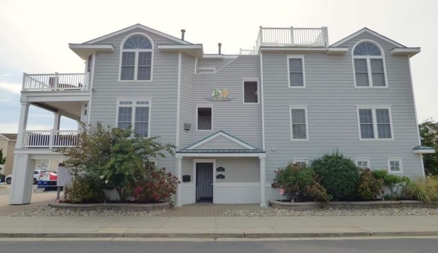 Family-Friendly Beach Escape in OC’s Peaceful South End!