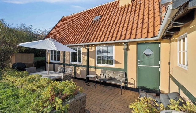 Family-friendly beachside holiday home