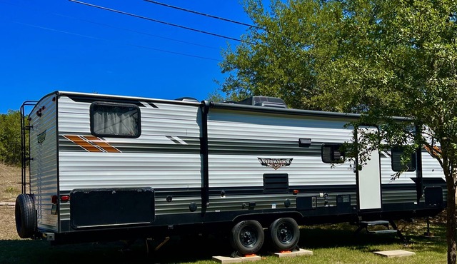 Family friendly bunkhouse in great neighborhood