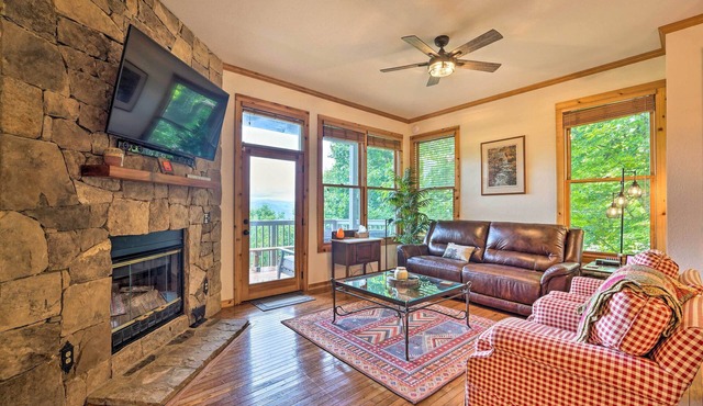 Family-Friendly Burnsville Condo! Gated Community