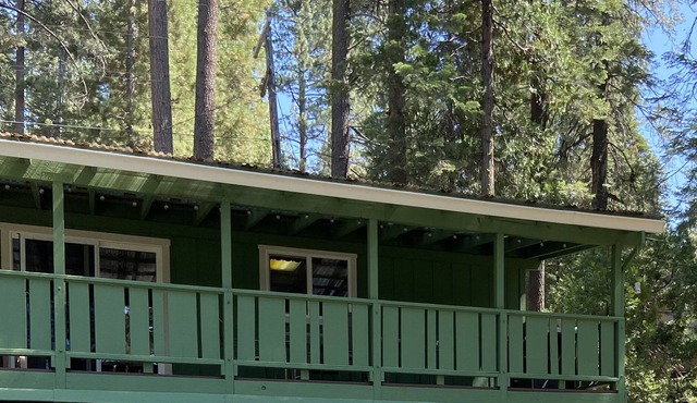 Family Friendly Cabin in Strawberry with internet