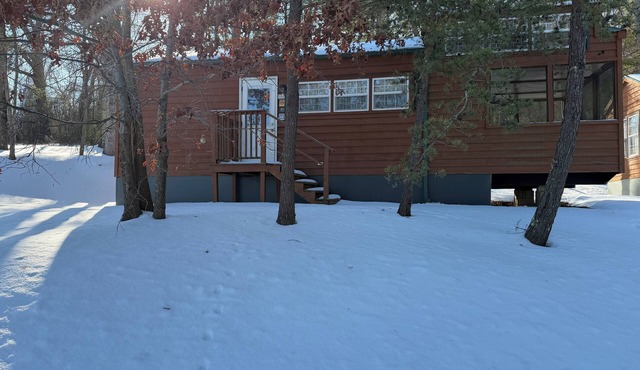 Family friendly cabin just 20 min from the Blue Ridge Parkway & New River Trail