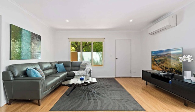 Family friendly/CBD/3BR Apt/Hurtle Square