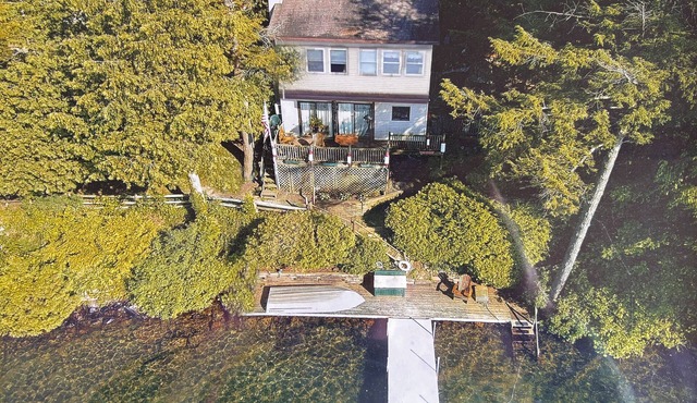 Family-friendly charming lakefront home on quiet northern Lake George, NY