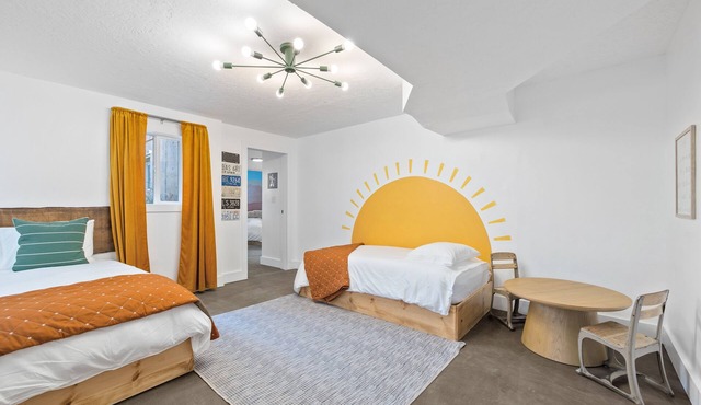 Family Friendly, Close to national parks, Frost this Home
