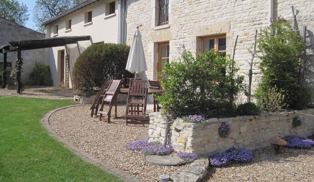 Family friendly cottage at Les Hiboux gites