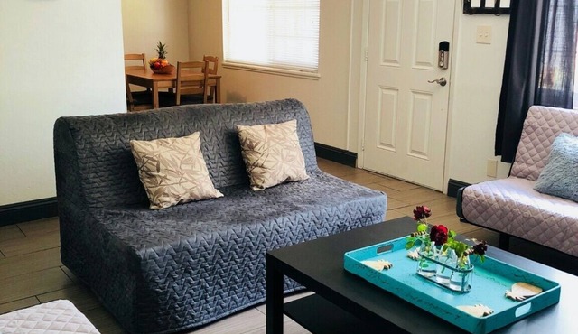 Family Friendly Entire Home in Sacramento