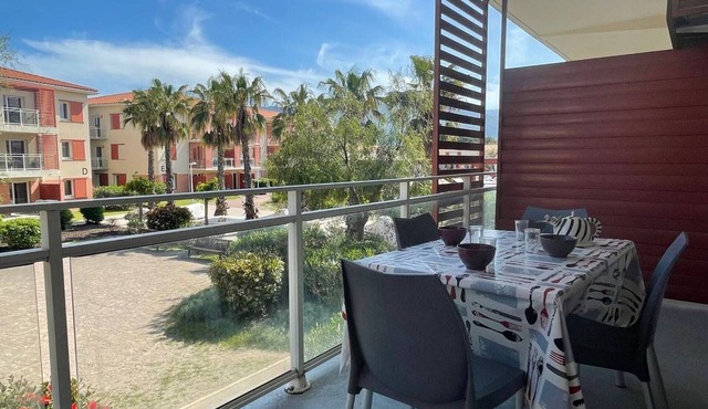 Family-Friendly 2-BR Apartment with Pool, Terrace & Parking at Argelès-sur-Mer