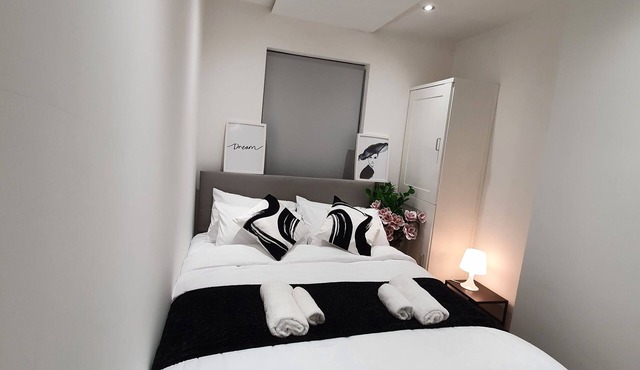 “Family-Friendly Fun: Spacious Home Near Top Attractions”