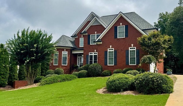 Family Friendly Gameday weekend in Watkinsville!