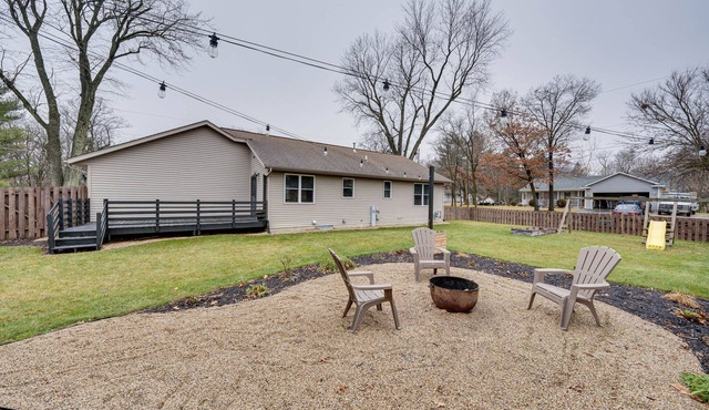 Family-Friendly Gem w/Fire Pit: 1 Mi to Lake Como