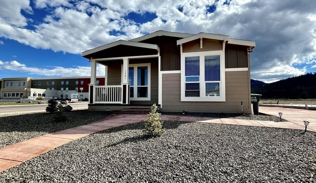 Family Friendly-Grand Getaway Williams! Walk to downtown Route 66 & GC Railway!