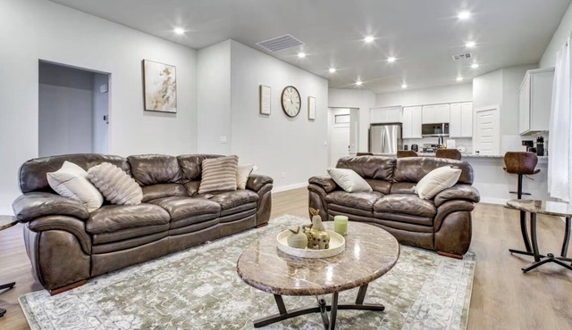Family-Friendly Haven: Space for Everyone!