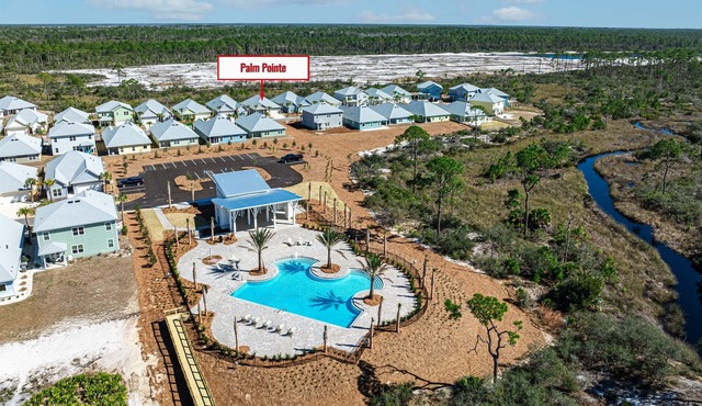 Family Friendly, Heated Community Pool, Golf Cart, Pac-Man, Beach Gear