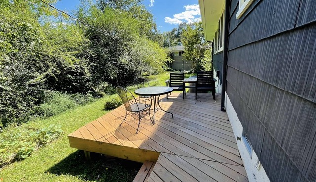 Family-friendly home— 10 min from Downtown Chattanooga