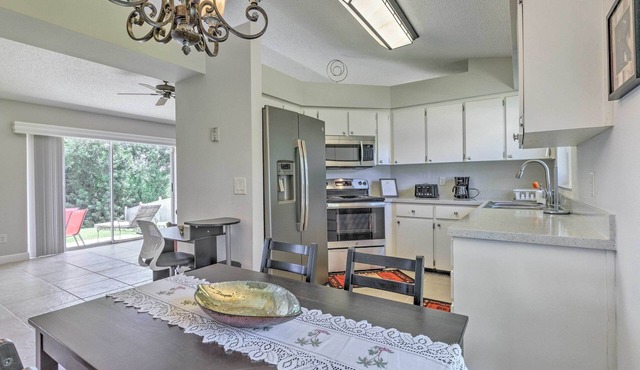 Family-Friendly Home ~ 12 Mi to Disney + Universal