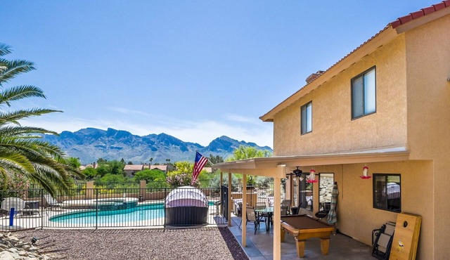 Family Friendly home - Heated Pool and Spa surrounded by Gorgeous Mountain Views