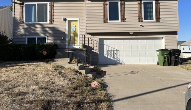 Family Friendly Home in Southwest Omaha