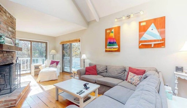 Family-friendly home in the trees w/wraparound deck - near beaches